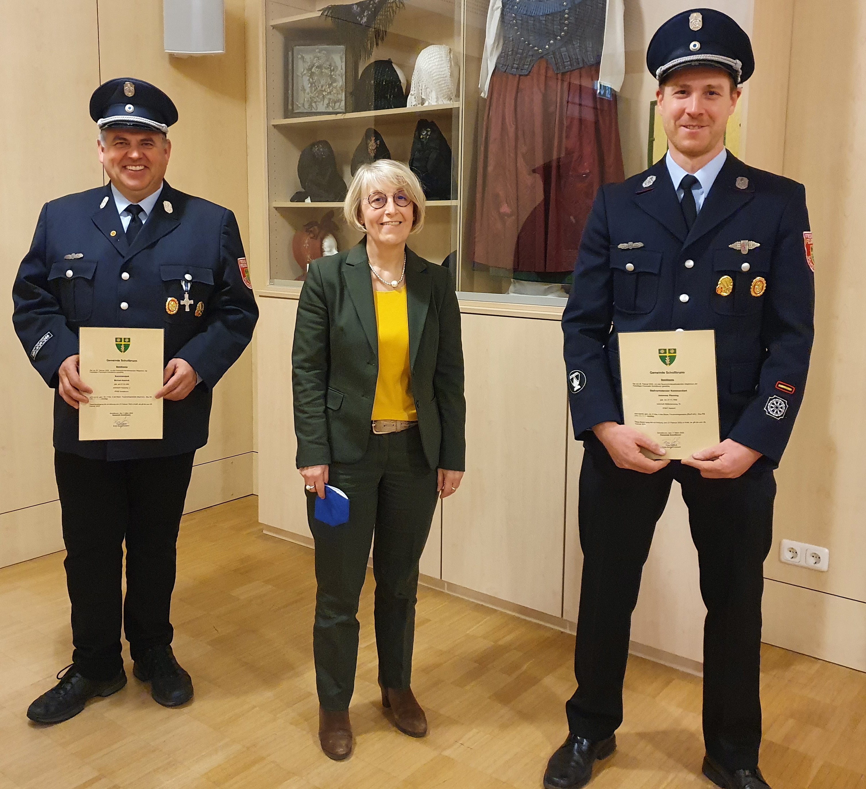 Bestätigung des neu gewählten Kommandanten und des stellvertretenden Kommandanten der Freiwilligen Feuerwehr Schollbrunn